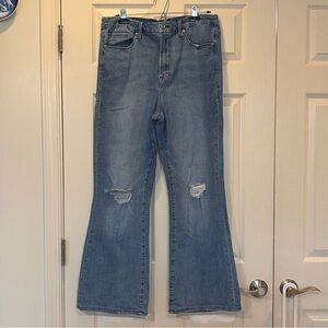 Good American Good Flare Women’s Jeans Size 16 Medium Wash 28” Inseam